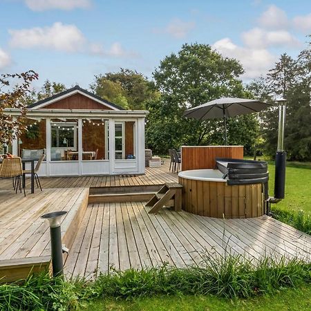 Nice Home In Havndal With Kitchen Kültér fotó
