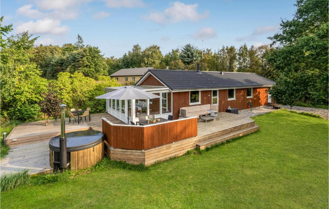 Nice Home In Havndal With Kitchen Kültér fotó